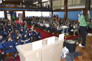 Palestra sobre sustentabilidade e cooperativismo para escolas de Encantado