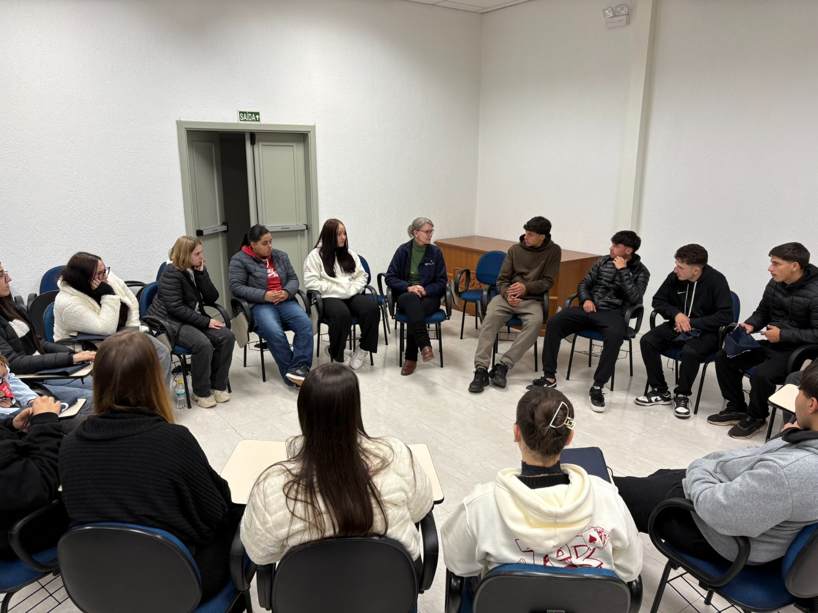 Futuro Cooperativo apresenta possibilidades profissionais para mais de 200 jovens