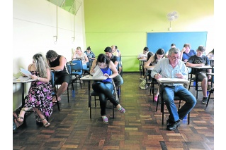 Certel incentiva qualificação de seus associados