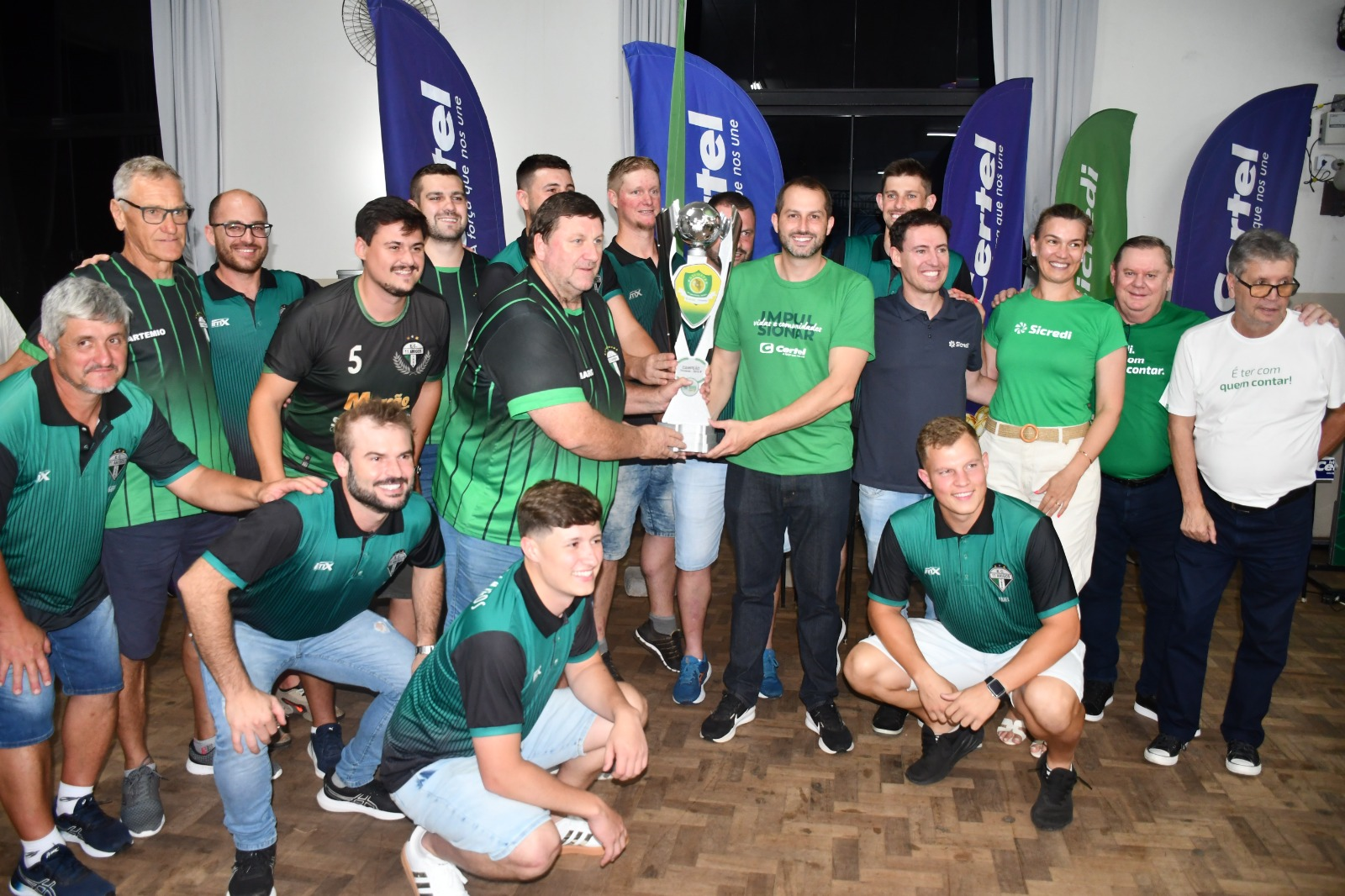 Onze Amigos, campeão dos Titulares da Série B