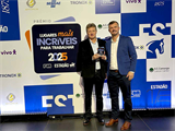 Dannebrock e Maders receberam a premiação em São Paulo