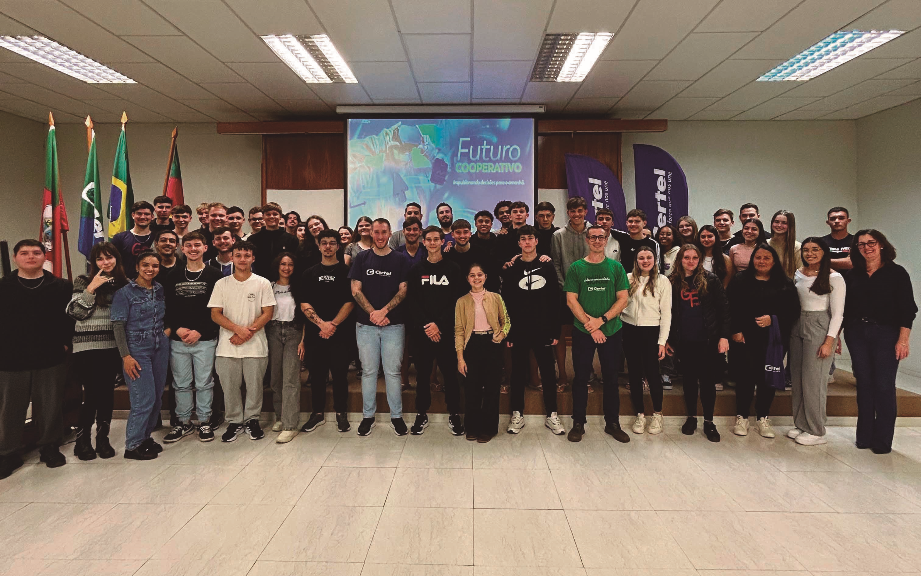 Projeto também estimula jovens a trabalharem na Certel