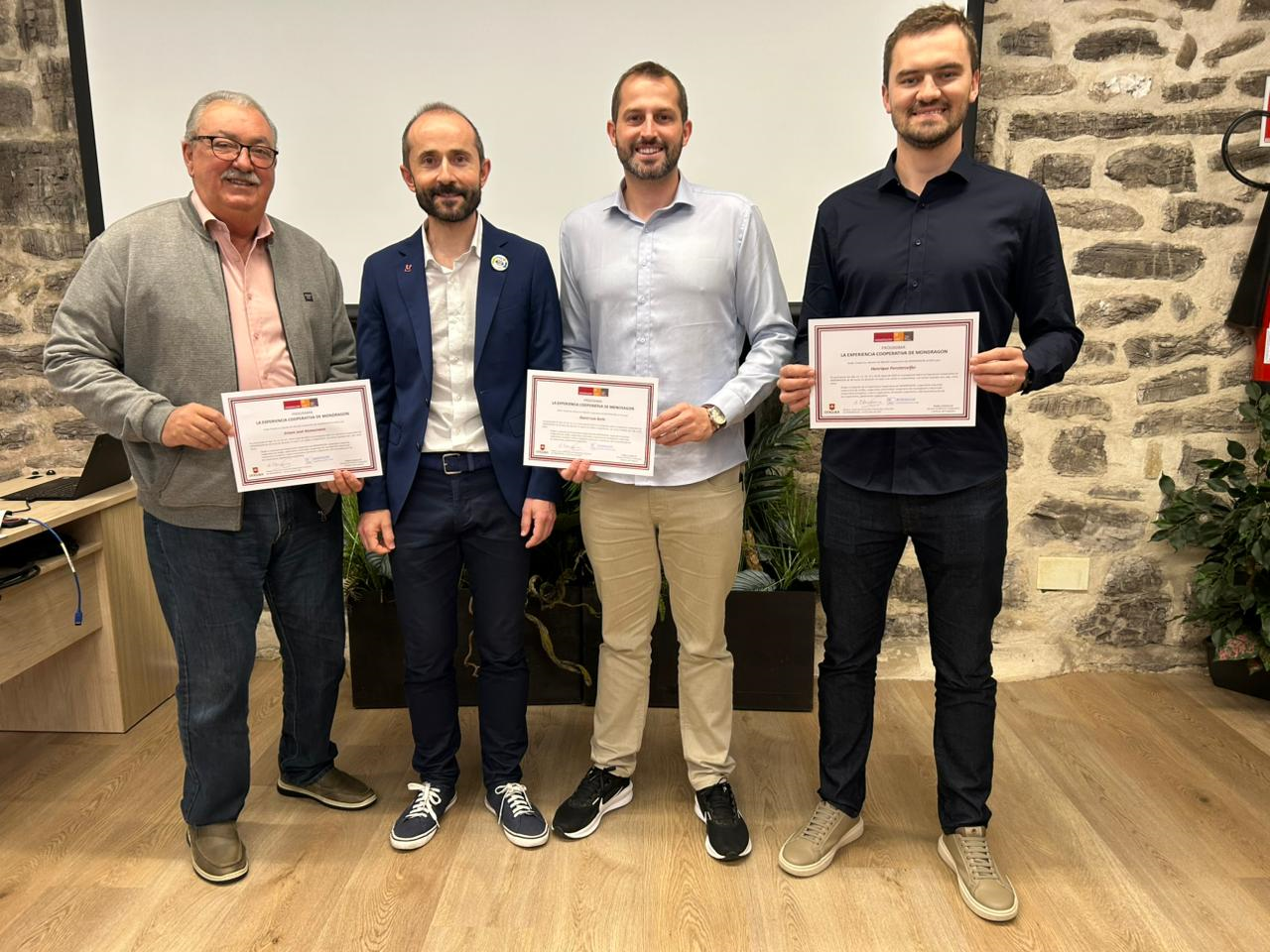 Cooperativa participou do programa La Experiencia Cooperativa de Mondragon