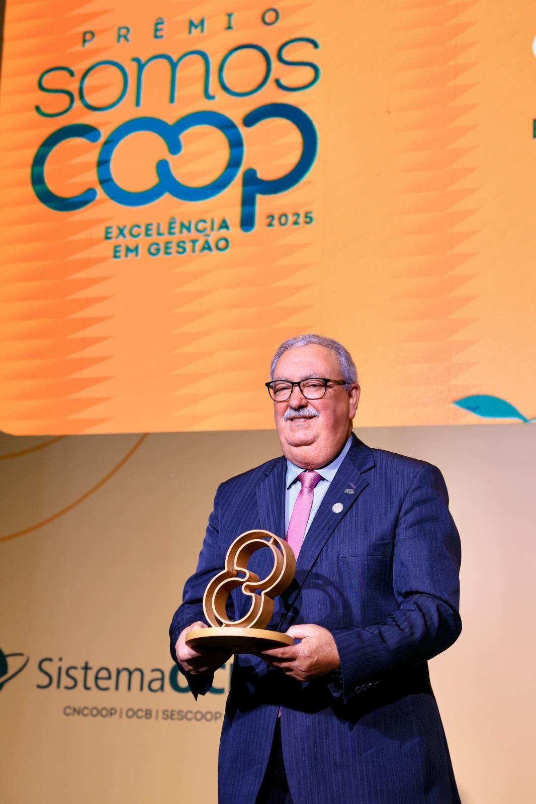 Para Hennemann, prêmio retrata o planejamento e a valorização ao quadro social